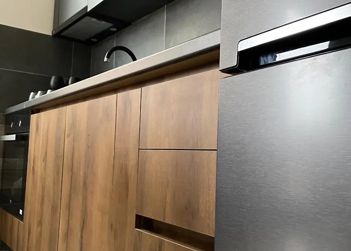 Solution For Your Needs! Lejlighed